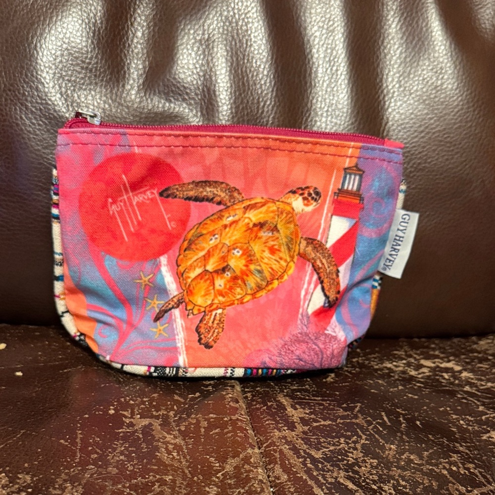 Guy Harvey Makeup Bag